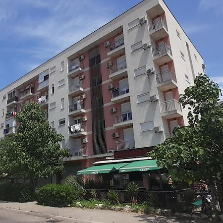 Apartment Luka Подгорица Экстерьер фото