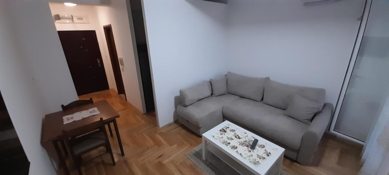 Apartment Luka Подгорица Экстерьер фото