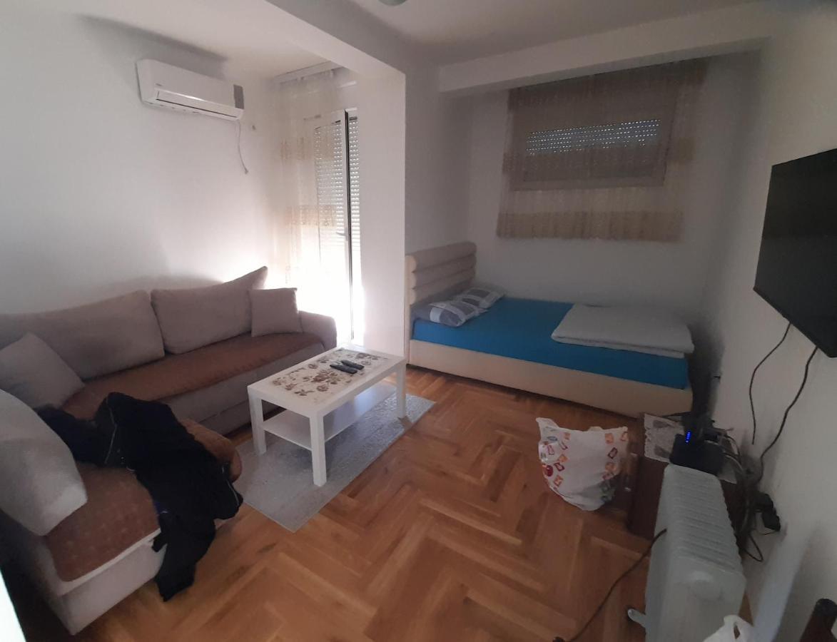 Apartment Luka Подгорица Экстерьер фото